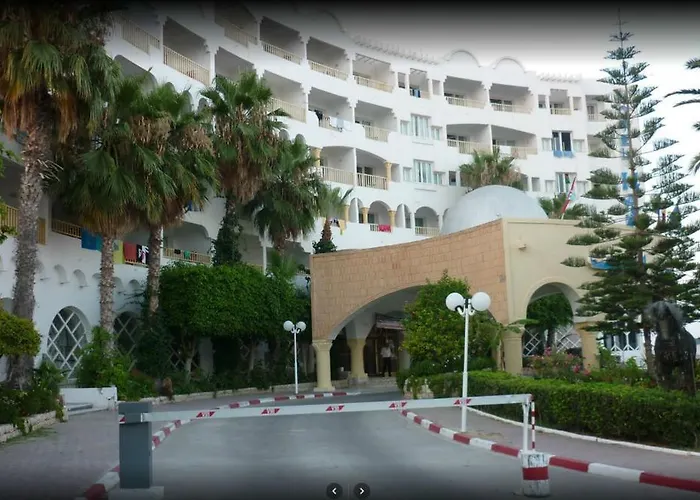 Delphin Habib